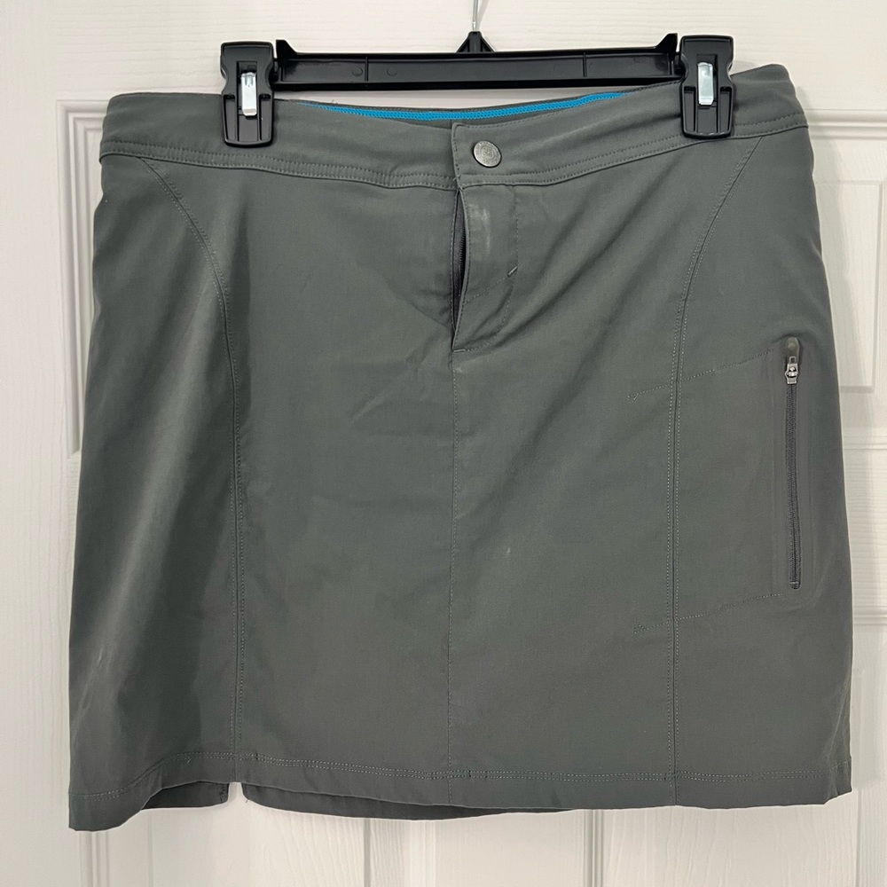 Columbia Women’s Size Medium Omni-Shield Adjustable Skort